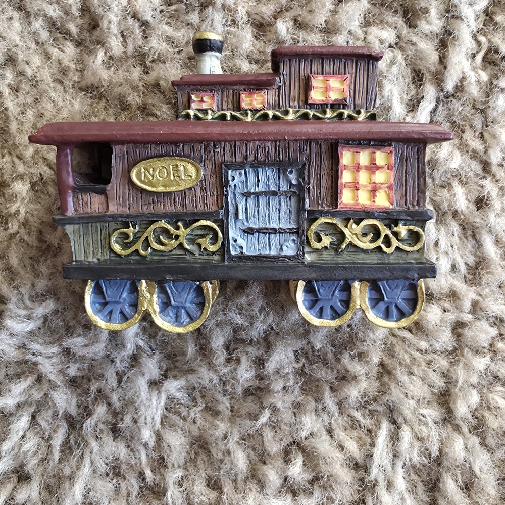 Festive Train Ornament Set - Picture 7 of 16